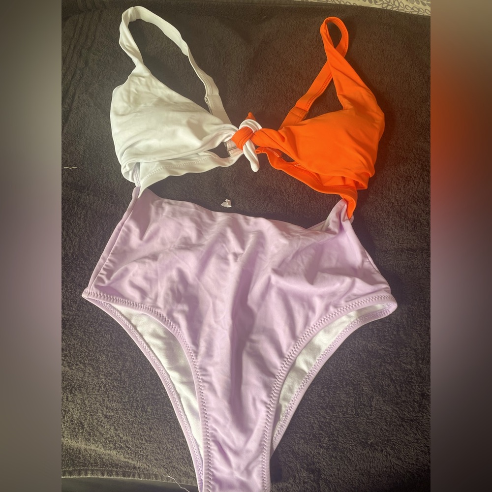 Brand new color block one piece